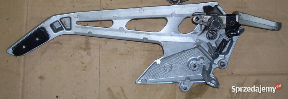 Podnóżek podnóżek set sety prawy Suzuki GSR 600 Suchowola