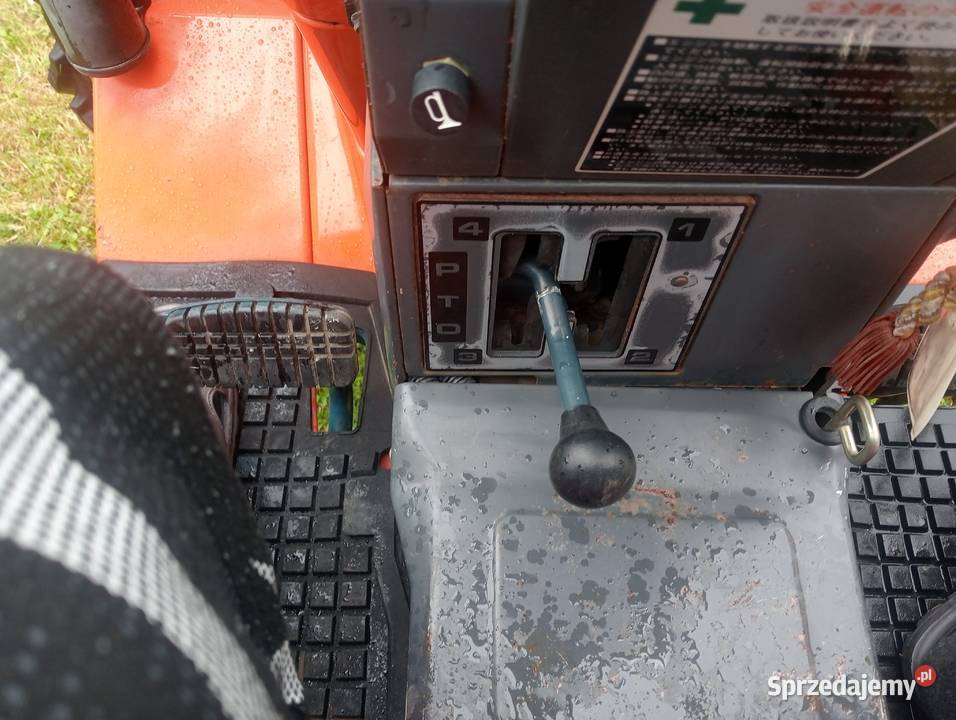Ciągnik 4x4 Kubota 21 wspomaganie kierownicy Jasienica Rosielna