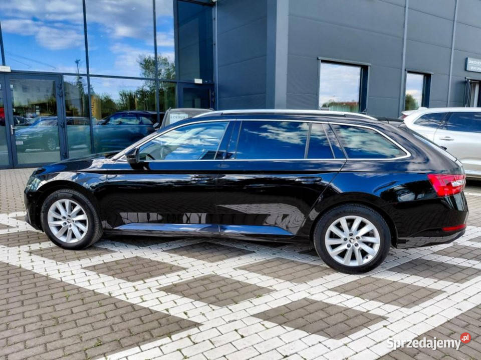 Skoda Superb 2022r FV23 LED BLIS Superb Kraków sprzedam