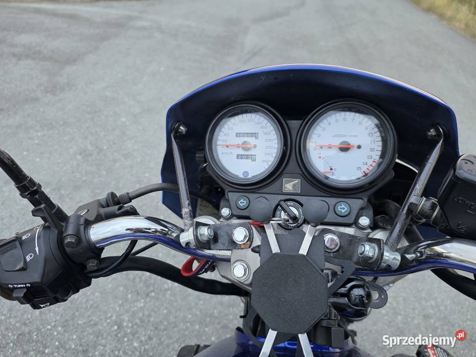 Honda hornet 600 a2 2003 nieuszkodzony Honda sprzedam