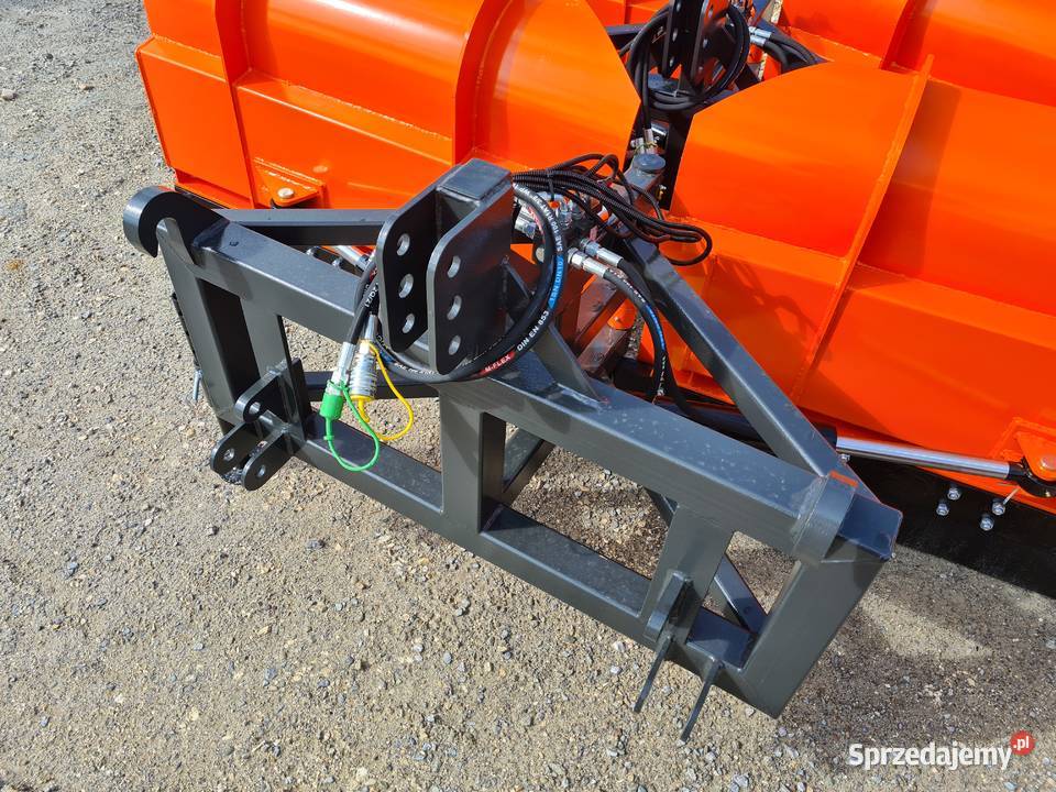 PŁUG ŚNIEŻNY I strzał 150300 euroSMStuzc330c360 świętokrzyskie Zagnańsk