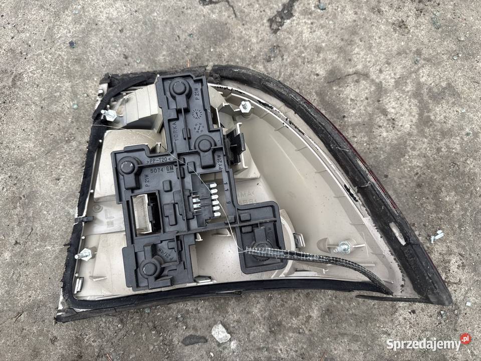 Lampa tył lewa Opel Vectra B sedan Ostrów Wielkopolski