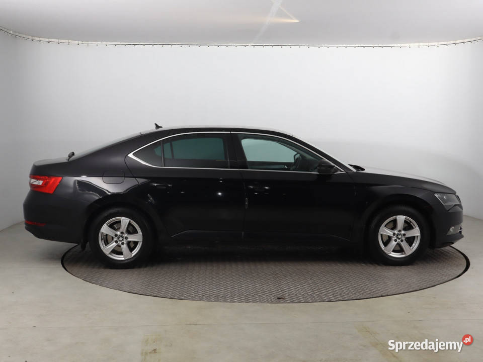 Skoda Superb 14 TSI Sedan / Limuzyna Bielany Wrocławskie