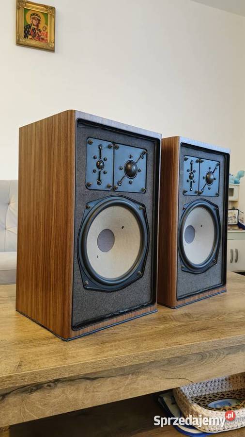 Kolumny Grundig BOx 1500 Słuchawki i głośniki Wiązów