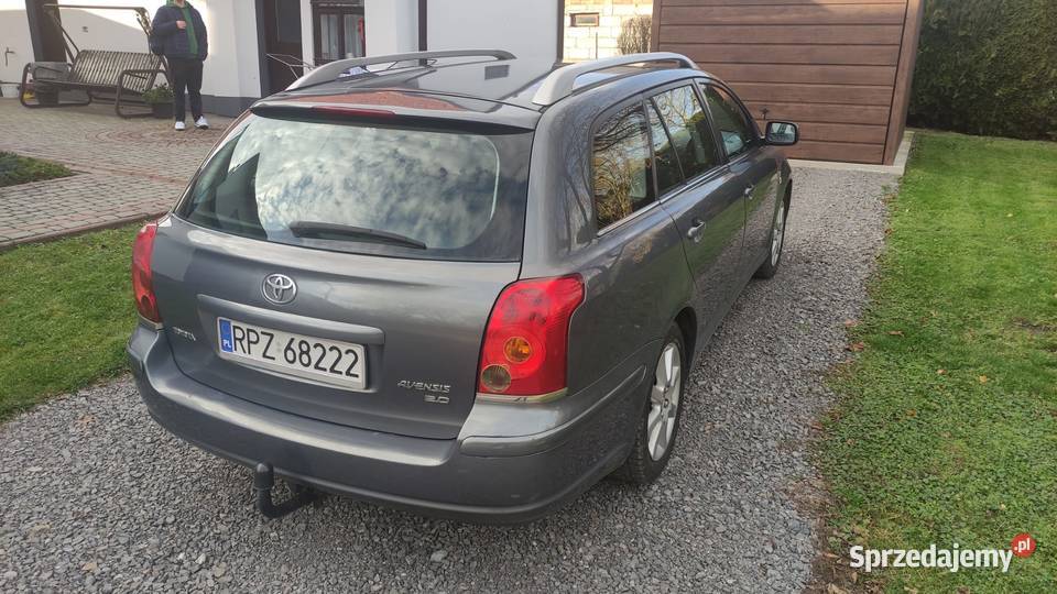 Toyota Avensis D4D nieuszkodzony