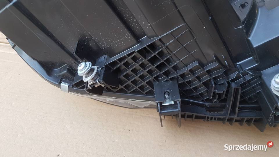 BMW 218d seria 2 F45 Active Tourer Lampa dolnośląskie Legnica