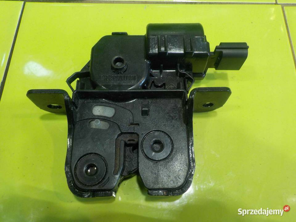 SMART FORFOUR II 16r 5D zamek klapy tyl