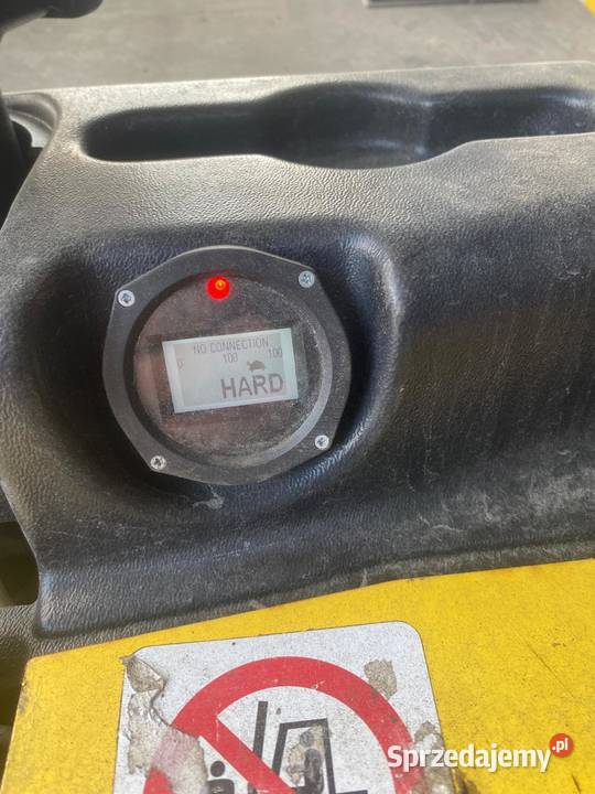 Paleciak elektryczny z masztem HYSTER P20SD 2018 Hyster Antonie