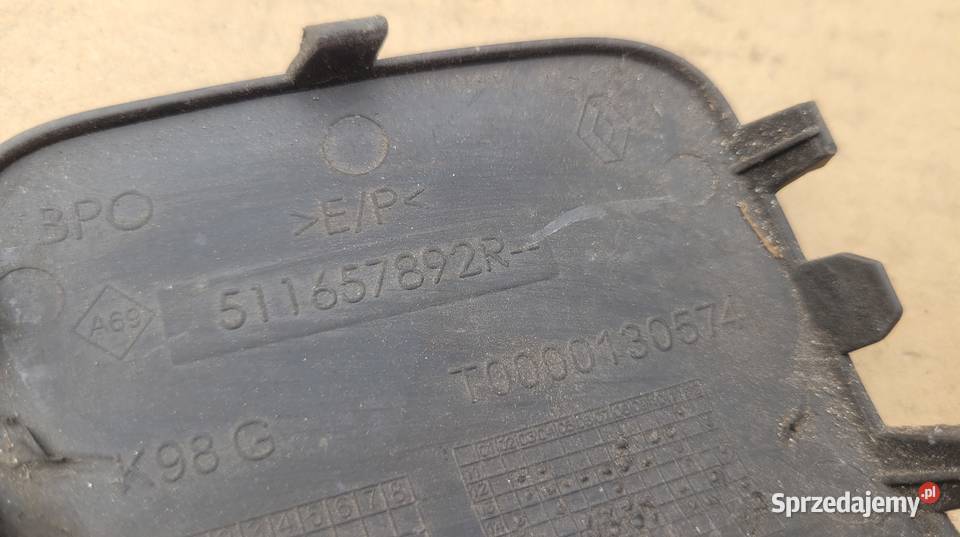 RENAULT CLIO IV KOMBI ZAŚLEPKA HAKA ZDERZAK TYŁ Pozostałe Karoseria Ruda Śląska