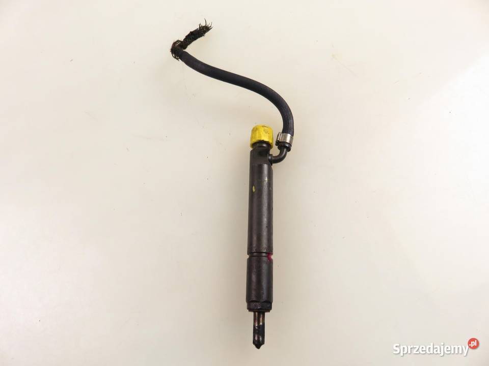 WTRYSKIWACZ DEUTZ BF4M1013EC 02112640 0432191377