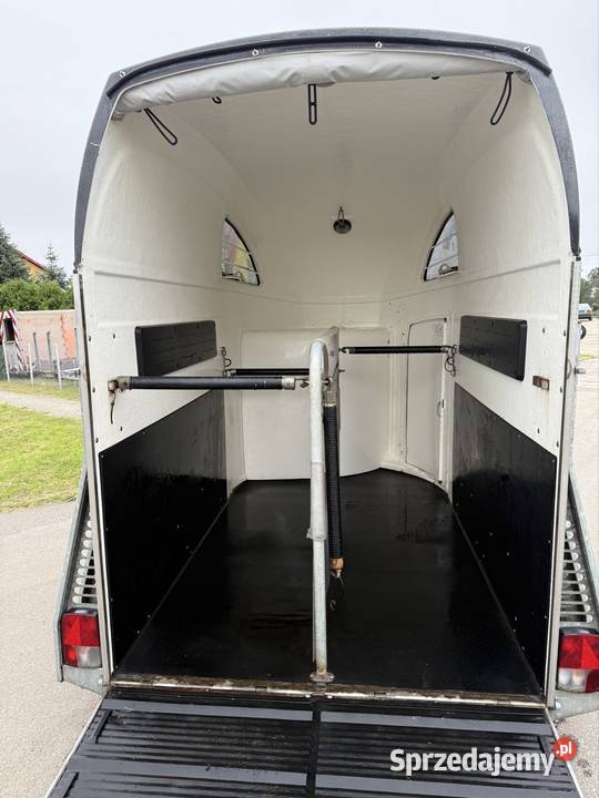 BOECKMANN MASTER 2010r do koni 1800kgDMC