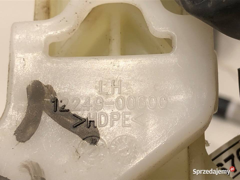 KLAMKA ZEWNĘTRZNA LEWY PRZÓD HYUNDAI VELOSTER osobowe podkarpackie