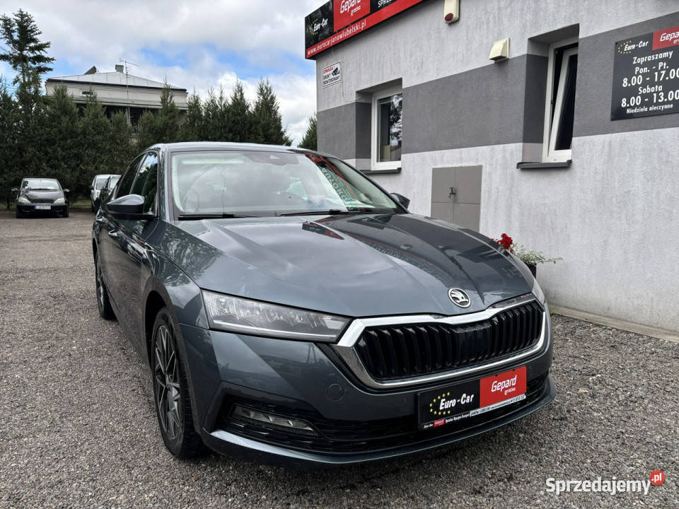koda Octavia IV 2020 centralny zamek Octavia