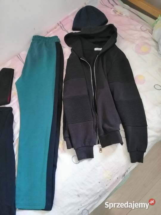 Spodnie dresowe bluza z kapturem i czapka Kraków
