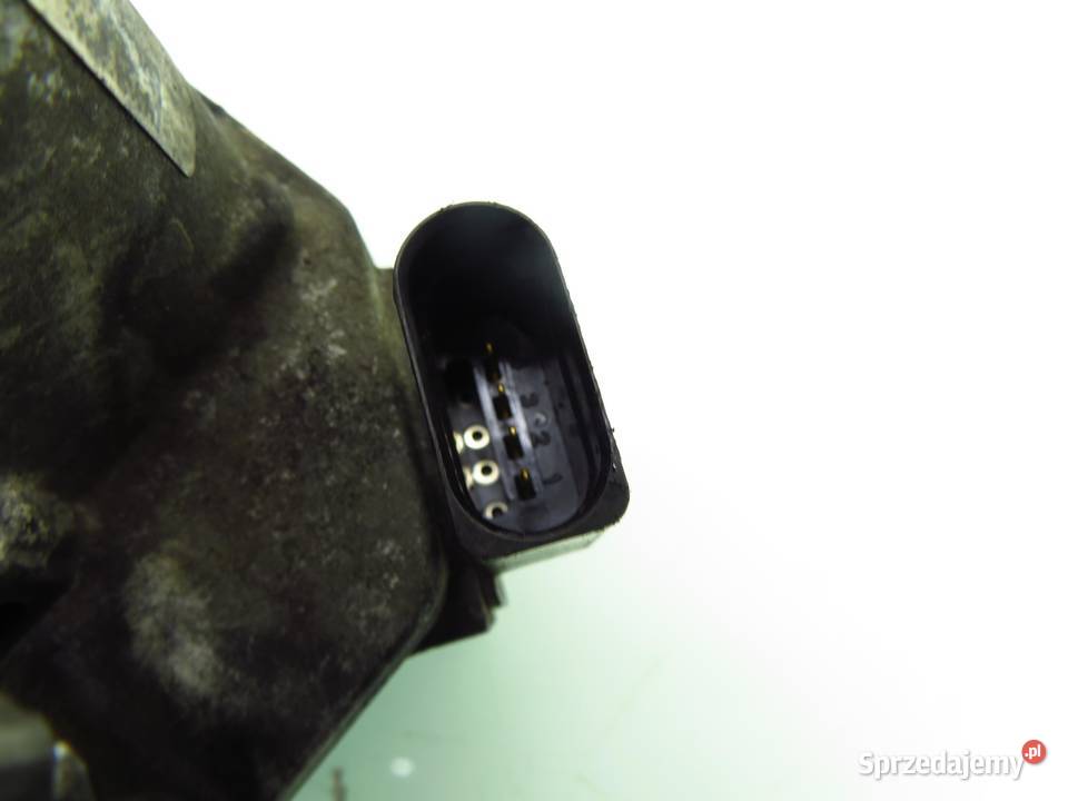 PRZEPUSTNICA VW GOLF V 19 TDI PD 03G128063J