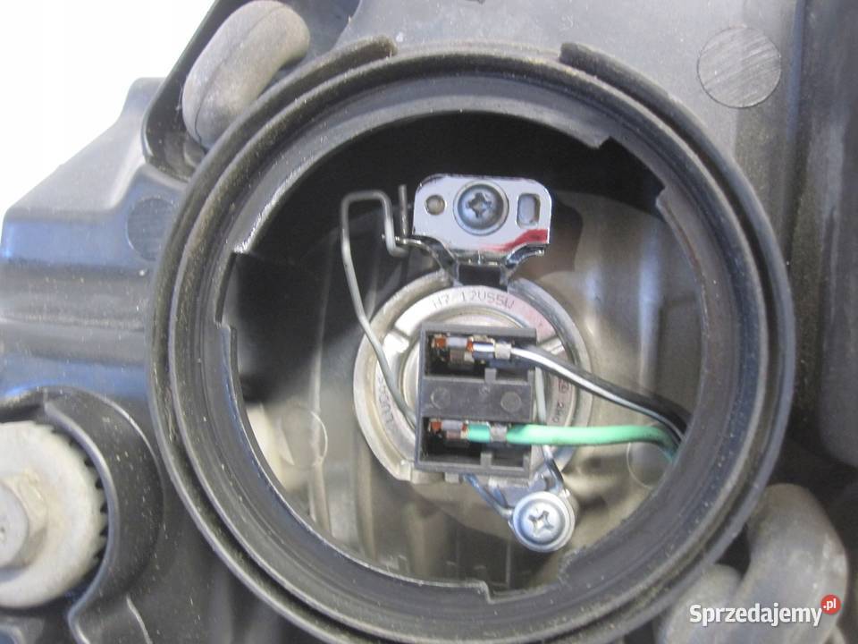 OPEL ANTARA 16r lampa prawa przód ANGLIK Kielce