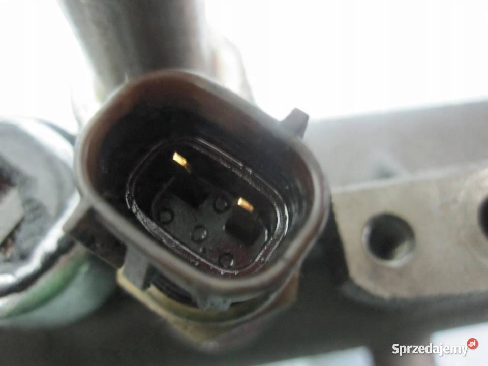 ISUZU TROOPER 30 D 4JX1 160 02r listwa wtryskowa
