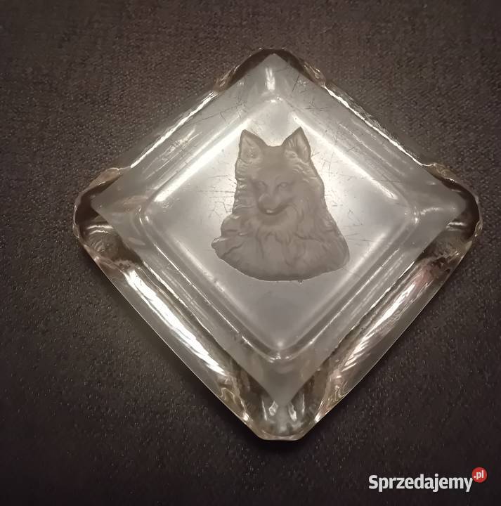 Popielniczka z wizerunkiem owczarka niemieckiego wielkopolskie