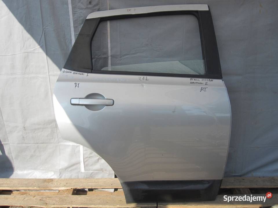 NISSAN QASHQAI I J10 09r drzwi prawe tył sprzedam
