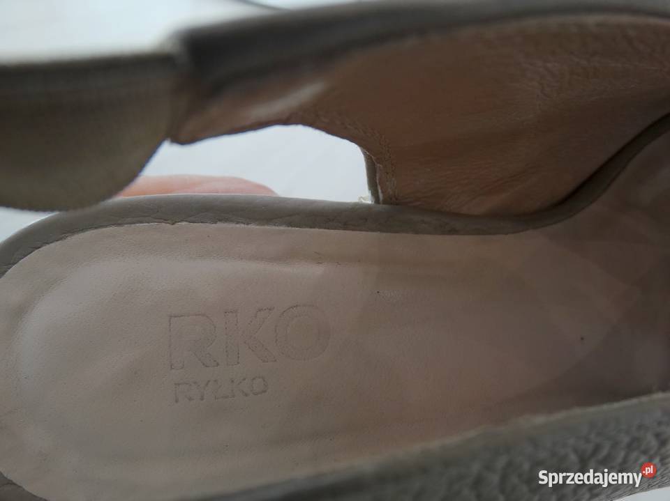 Buty Sandały Skórzane Skóra Naturalna Kolor Sandały i klapki Łomża