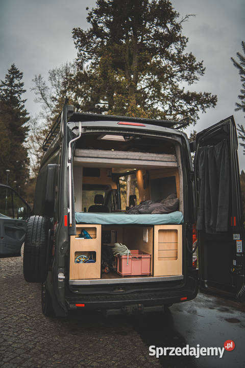 Stylowy Camper Van gotowy na rodzinne przygody i Rok produkcji 2019 Wrocław sprzedam