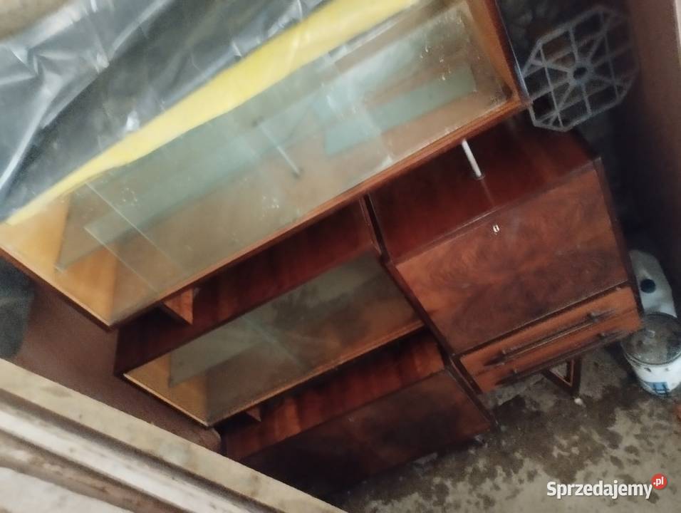 Sprzedam kredens Dulcza Mała