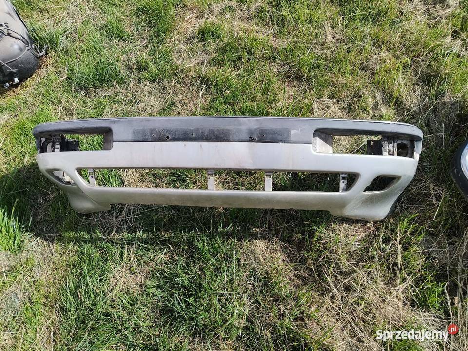 Zderzaki audi 90 przód tył Szczyrzyc