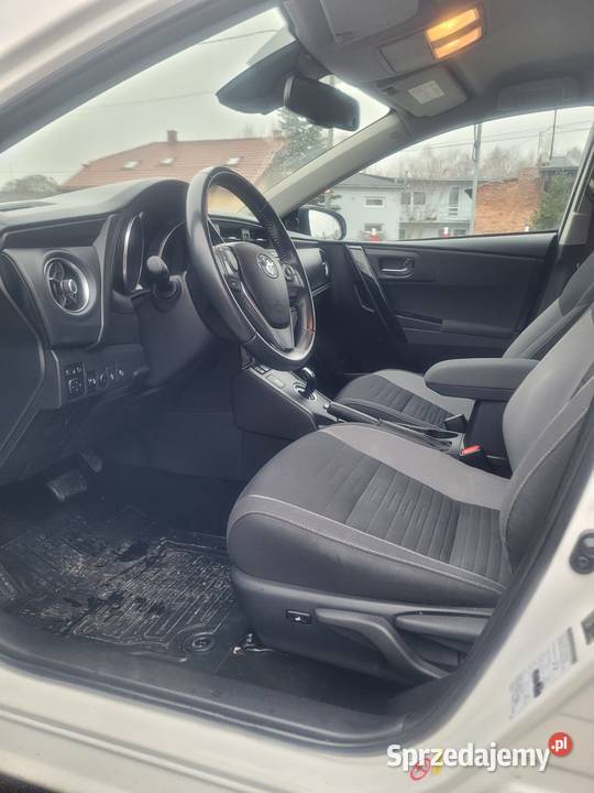 TOYOTA AURIS II LIFT 18 Hybrid KOMBI FV 23 łódzkie Łask