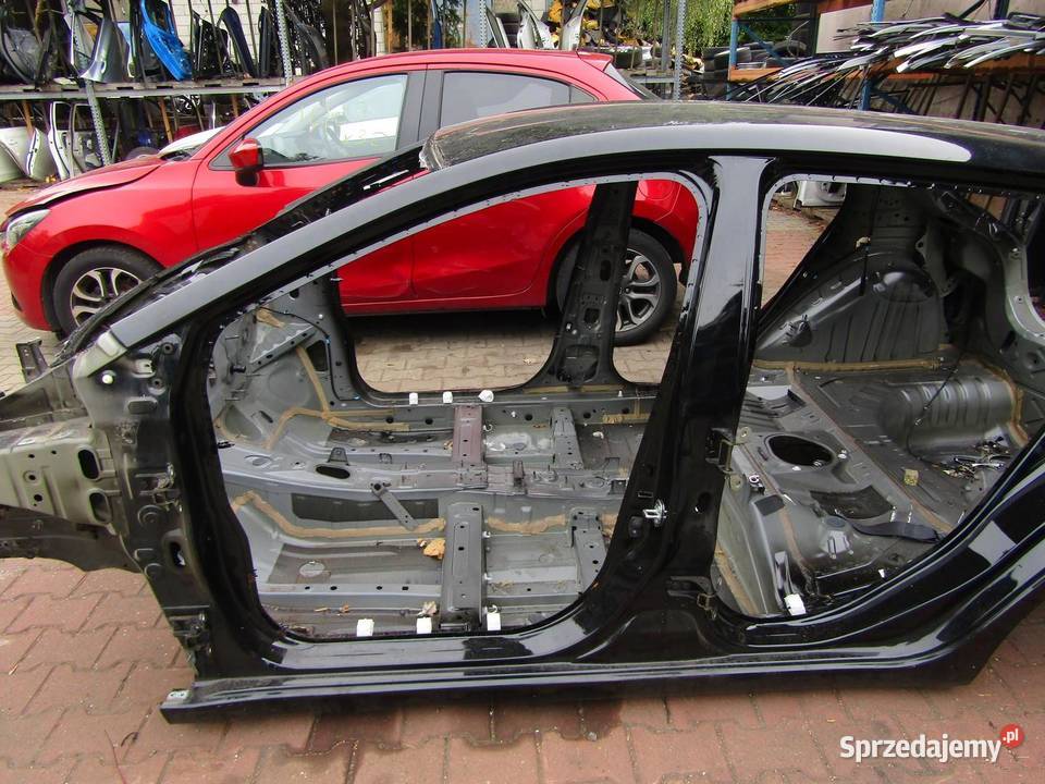 PRÓG SŁUPEK LEWY BOK NISSAN MICRA K14 osobowe lubelskie