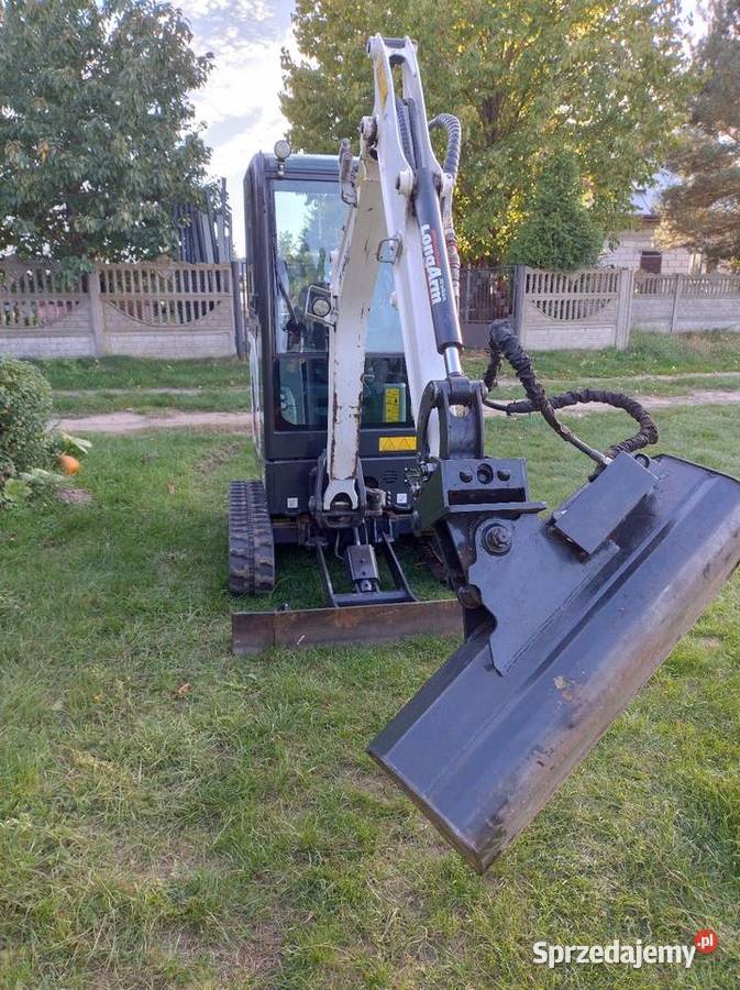 Minikoparka Bobcat E19 łyżki 3 sztuki pływająca Paradyż