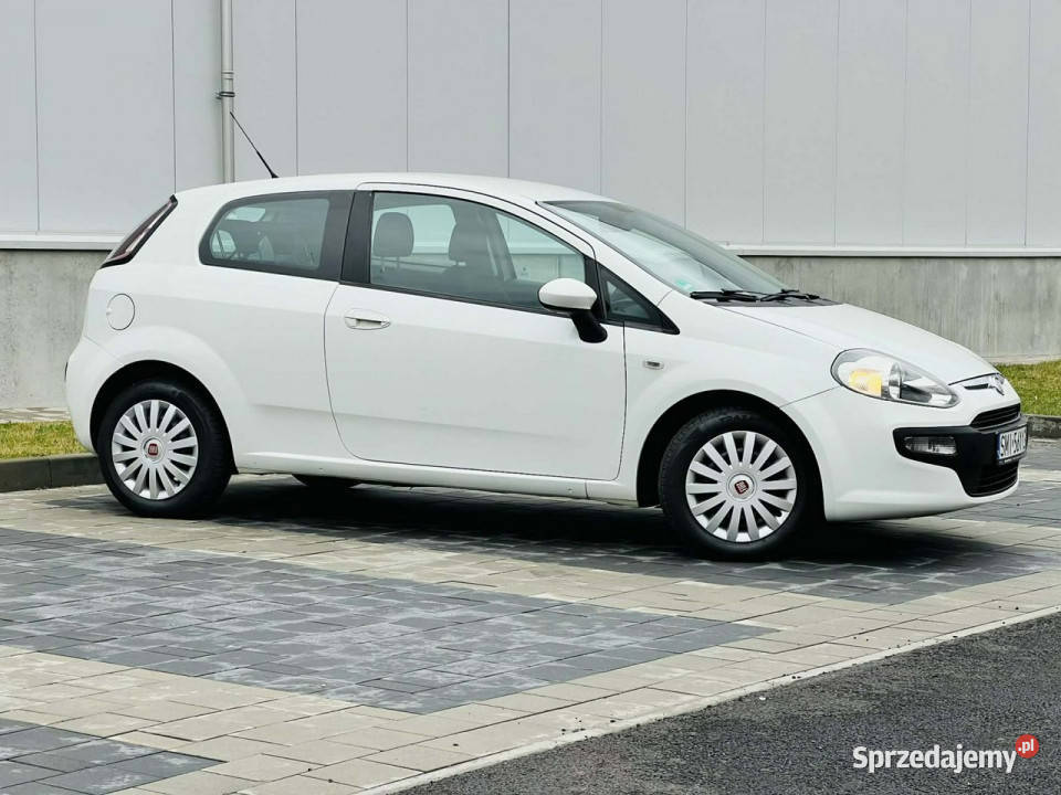 Fiat Punto Evo Fiat Punto Evo 12 Benz nawigacja śląskie Mikołów