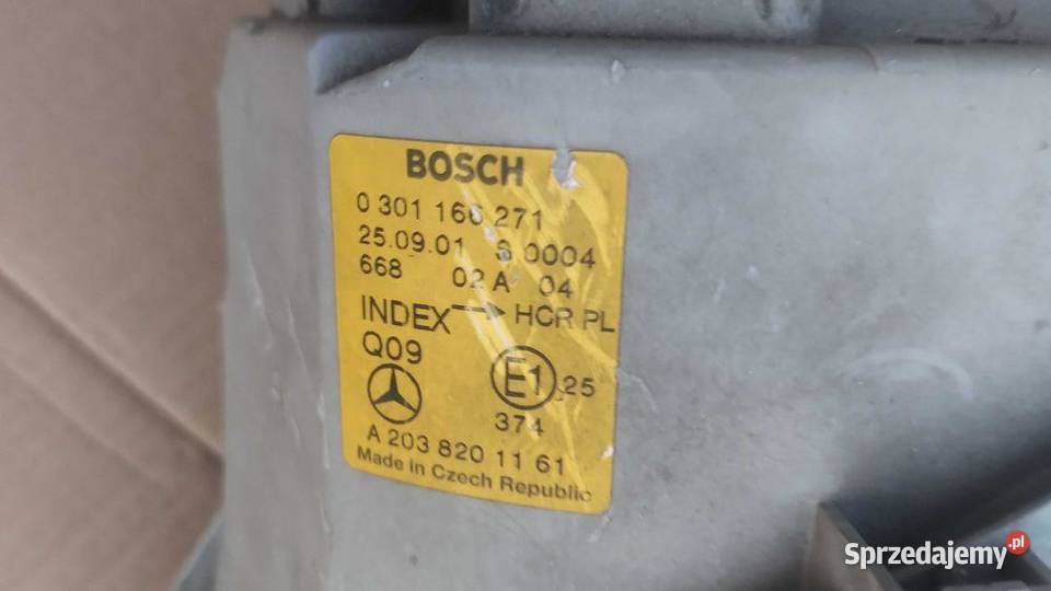 Lampa Przod Xenon W203 CKlasa Mercedes 0004r osobowe