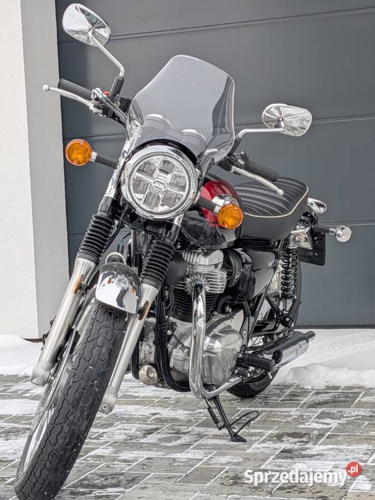 Kawasaki W800 2024 polski salon
