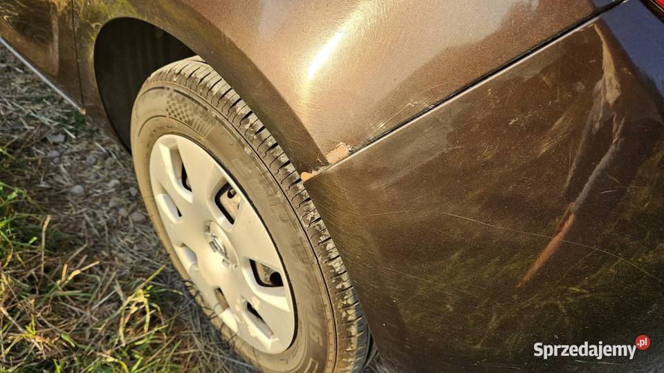 Opel Astra J brązowy 16 benzyna wersja bez Astra Częstochowa