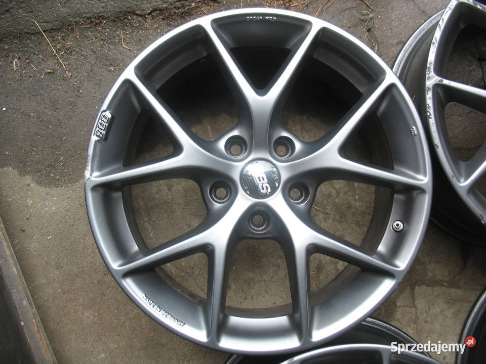 BBS SR019 8Jx18 et32 5x120 Łazy