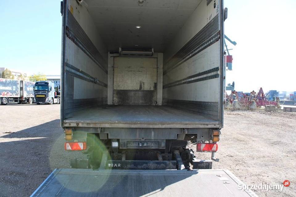 Chlodnia Zestaw Volvo FH jedno łóżko Chłodnie Warszawa