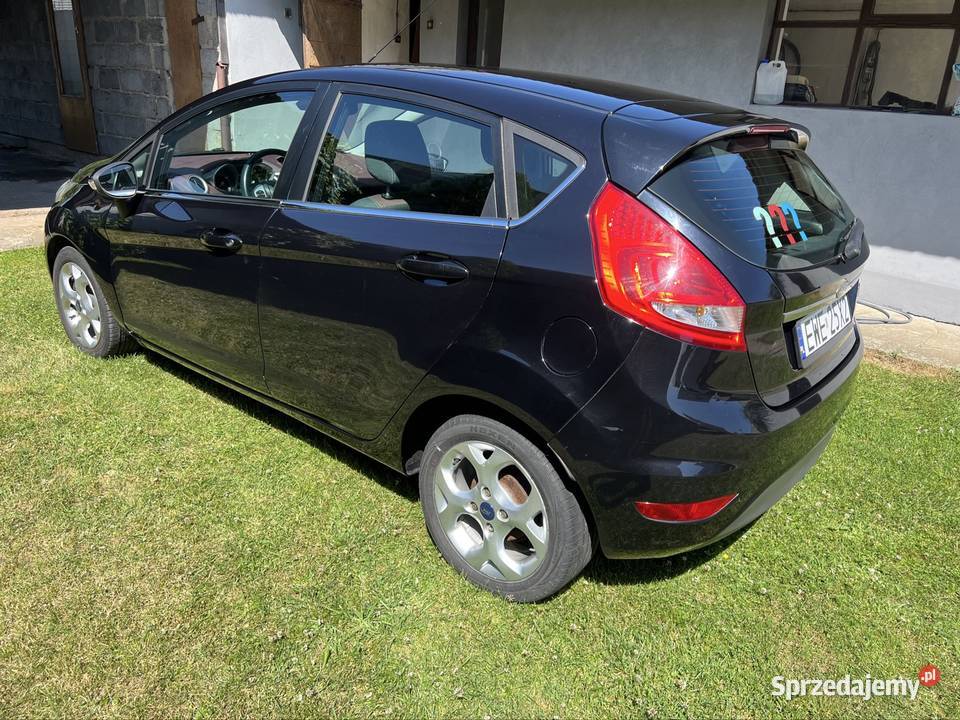 Ford Fiesta 14 benzyna climatronic grzana szyba sprzedam