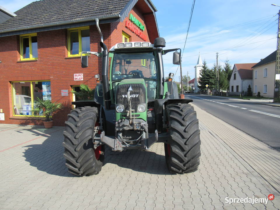 Fendt 820 Vario TMS Com III