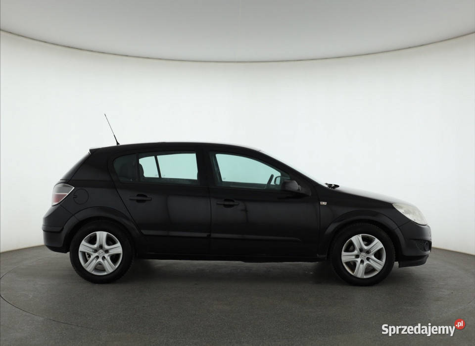 Opel Astra 14 16V Piaseczno