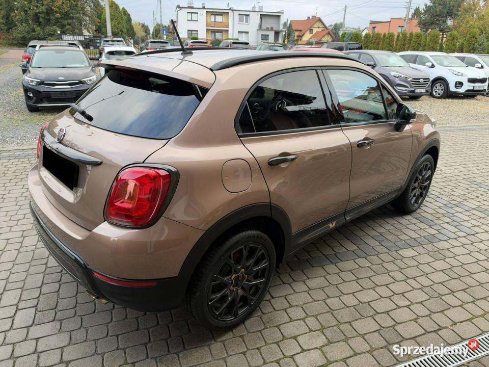 Fiat 500x 14 140 Klimatronik CarPlay Serwis Koła VAT marża Orzech