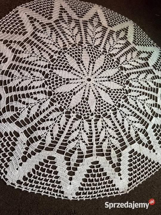 obrus okrągły szydełkowy rękodzieło Obrusy i serwety