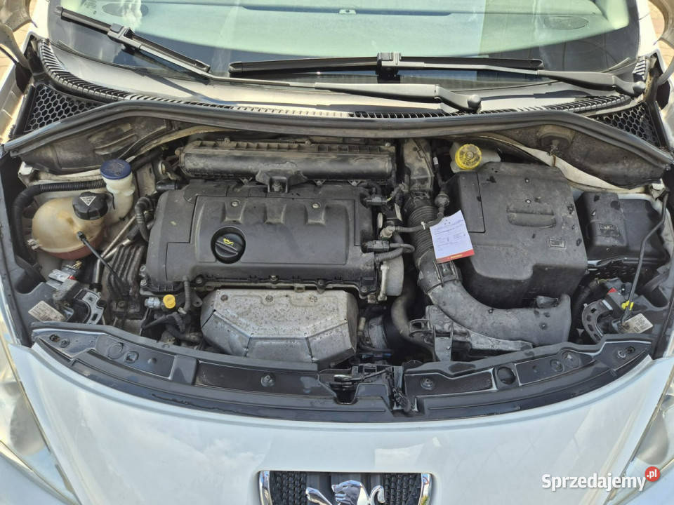 Peugeot 207 ładny klimatronic Serwisowany benzyna Warszawa sprzedam