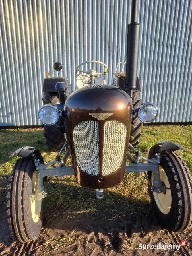 Ursus c328 c330 odrestaurowany zabytek Krapkowice