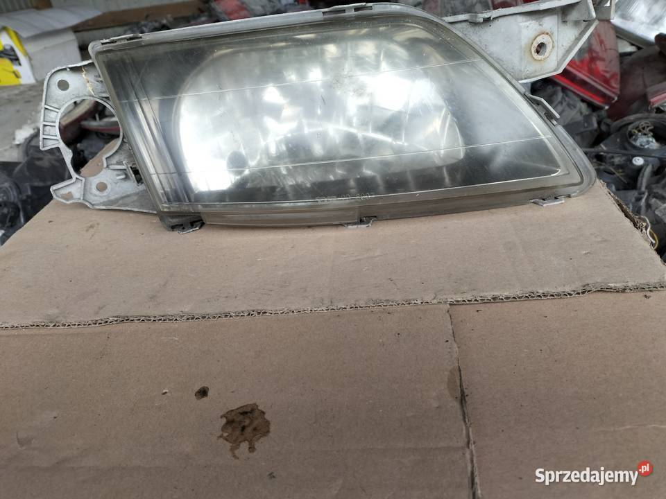 Mazda Premacy LAMPA PRZÓD PRZEDNIA PRAWA osobowe Kamień-Kolonia