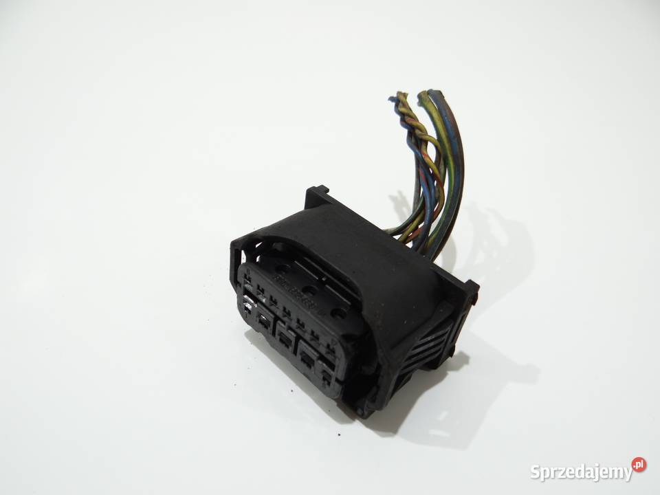 KOSTKA WTYCZKA LAMPY PRZÓD BMW X1 E84 LCI H7