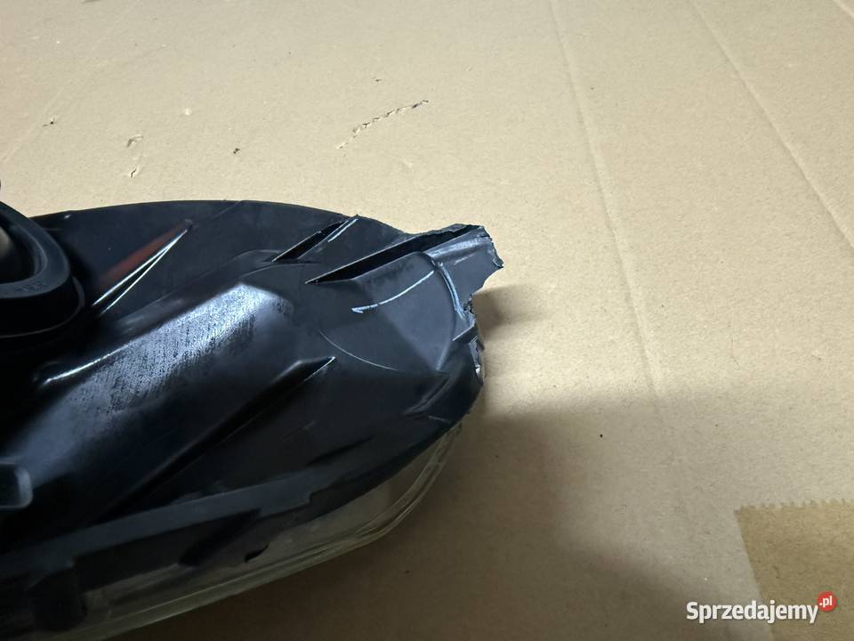 Lampa prawa FORD ESCAPEKUGA II LIFT oryginał podkarpackie