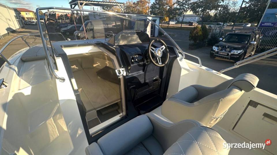 Nowa Łódź Motorowa Atlantic Marine 690 z mazowieckie Płock
