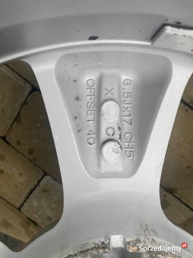Felgi aluminiowe Nissan 5x1143 17 Karczów
