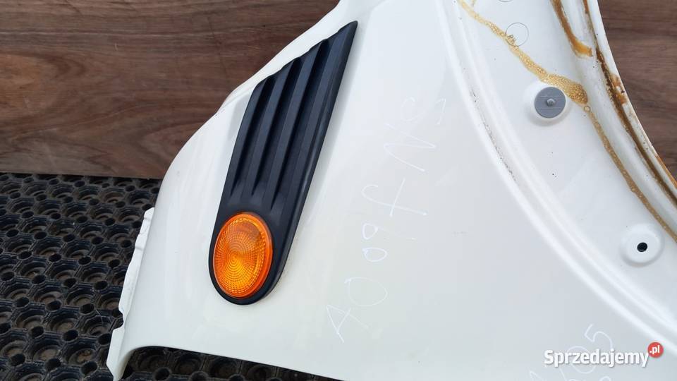 MINI COOPER R56 BŁOTNIK PRZÓD PRAWY 8500 osobowe Zbierkowo