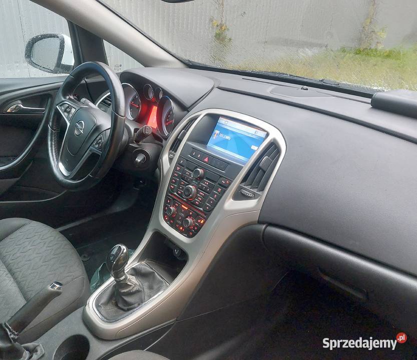 Opel Astra Lift 17 CDTI Isuzu Navi Tempomat PDC Biesiekierz